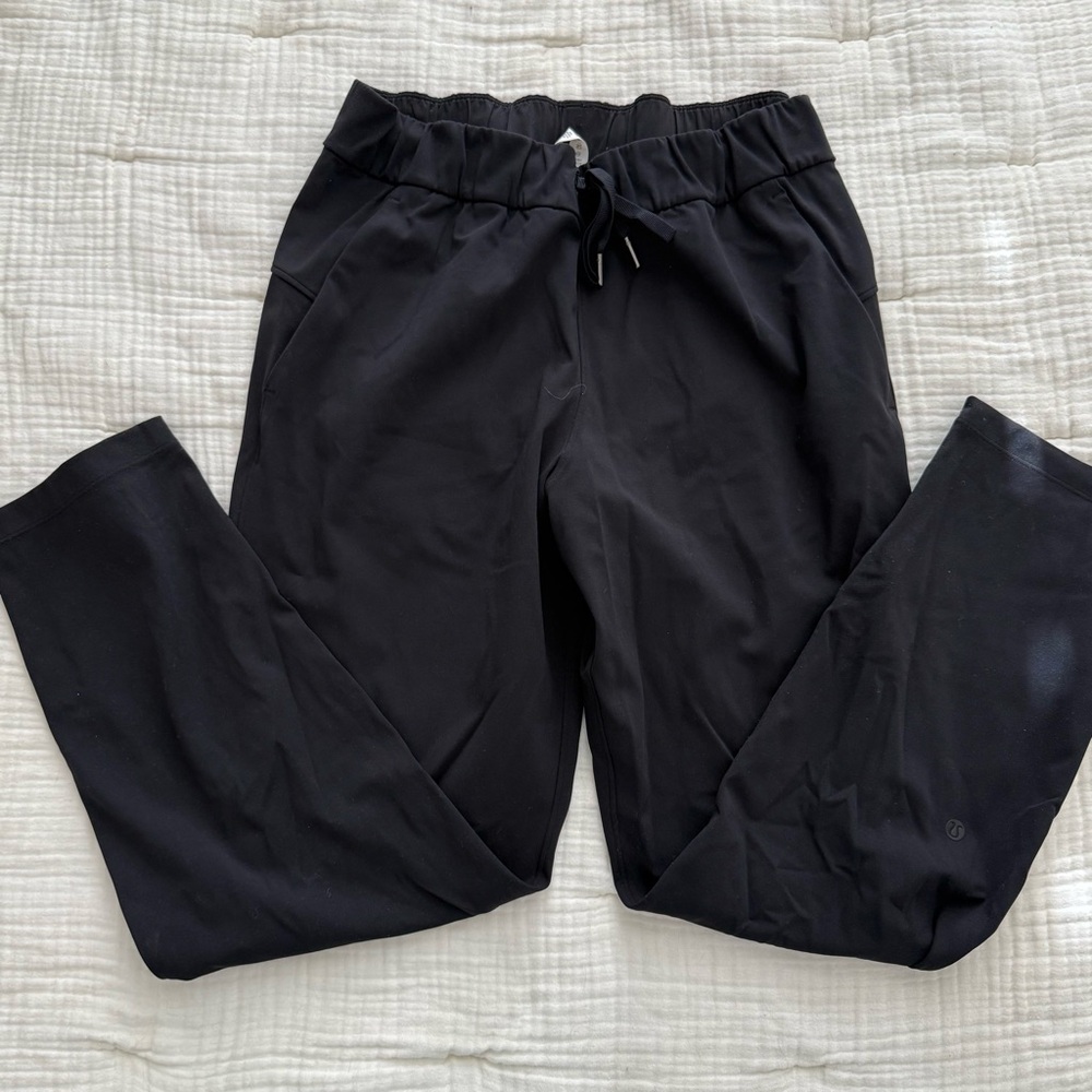 Lululemon black active pants